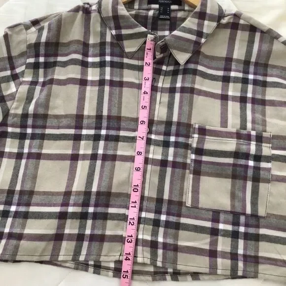 2/40$ FLANNEL plaid checkers Forever 21 oversize Crop blouse plaid beige neutral - Picture 6 of 9
